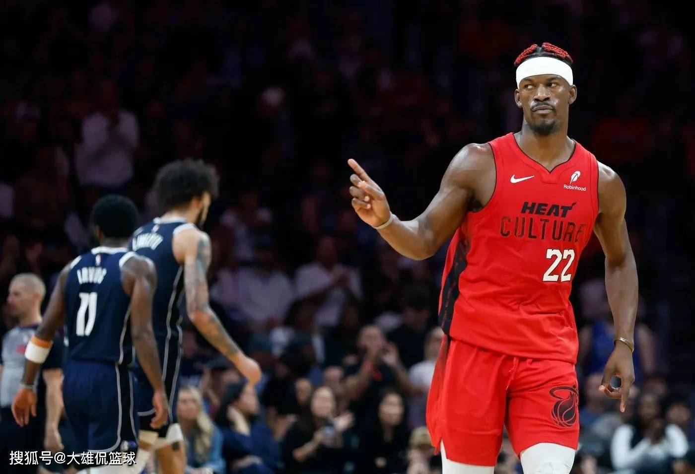 jiuyou-关于里程碑夜！迈阿密热火防线松动，NBA总决赛今夜刷纪录，悬念犹存，心理建设被强调的信息
